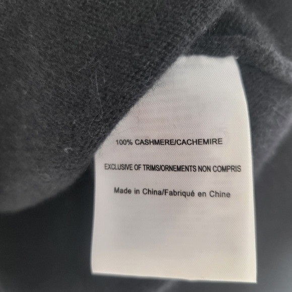 Tory Burch Heart Sequin Patch Sweater Womens S Black 100% Cashmere - Picture 3 of 4